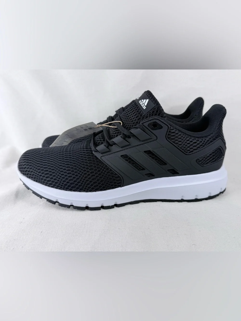 Adidas Ultimashow Men's 10.5 Black Athletic Running Shoes